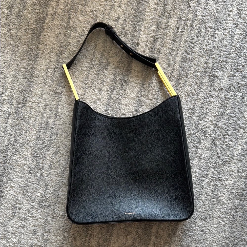 Demellier Helsinki black grain leather structured hobo bag